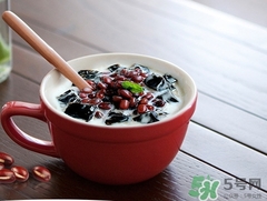 龟苓膏可以每天都吃吗,龟苓膏可以直接吃吗