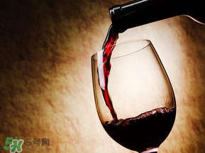 花甲和红酒可以一起吃吗,花甲可以喝酒一起吃吗 花甲和红酒可以一起吃吗,花甲可以喝酒一起吃吗