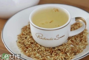 白枇杷花茶多少钱一斤,白枇杷花茶的功效和作用 白枇杷花茶多少钱一斤,白枇杷花茶的功效和作用