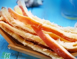 鱿鱼丝放久了为什么变黄了,鱿鱼发黄了还能吃吗