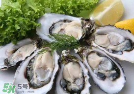牡蛎中间的黑色能吃吗,海蛎里面的黑色东西可以吃吗