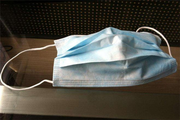 医用外科口罩有几层(医用外科口罩有几层?)