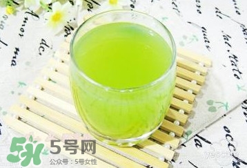 生芹菜汁一次喝多少,芹菜汁一天几次效果好