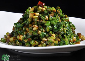 香椿和什么不能同时吃?,香椿和芹菜一样能同时吃吗