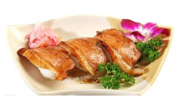 苦菊能和鸭肉一起吃吗,鸭肉能不能和菊花一起吃