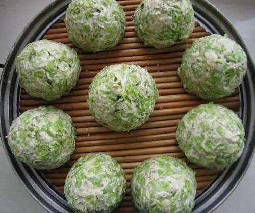 榆钱窝头怎么做好吃,榆钱窝头怎么做的松软