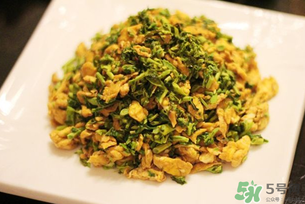 香椿炒鸡蛋好吃吗?,香椿炒鸡蛋怎么做好吃