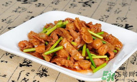 香椿和牛肉能一起吃吗,羊肉香椿能一起吃吗