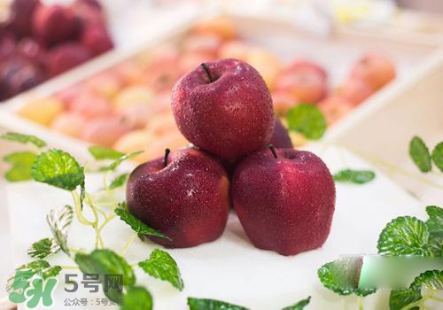 蛇果皮能吃吗,蛇皮果子能吃吗