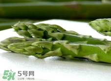 芦笋发黄了可以吃吗,笋发黄了还能吃吗