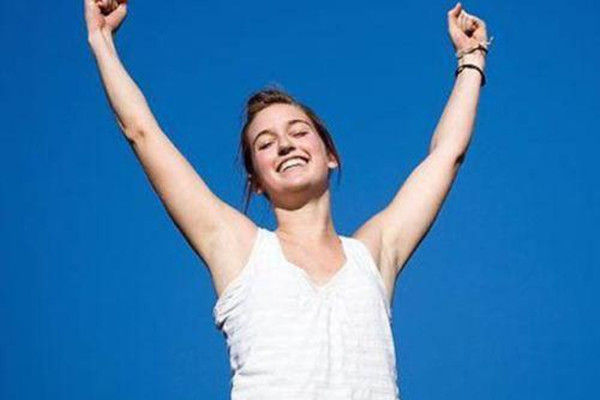 健身出汗会不会除去狐臭(健身出汗特别臭)