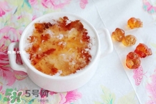 银耳桃胶是凉性的吗,桃胶是凉性的吗?