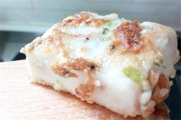 芋头和年糕可以一起吃吗,芋头可以和蛋糕一起吃吗