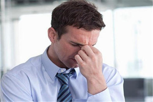 眼睛一直抽搐怎么办(眼睛一直抽搐怎么办)