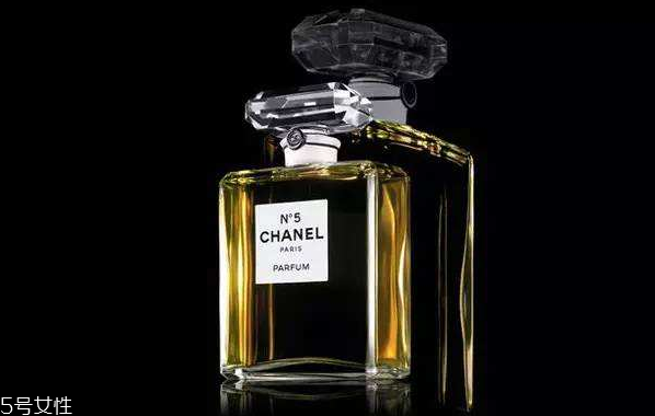 海藻面膜可以天天做吗(海藻面膜可以天天敷吗)