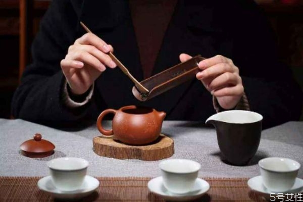 女人长期喝茶叶能减肥吗,什么茶叶能减肥 女人长期喝茶叶能减肥吗,什么茶叶能减肥