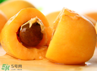 新鲜枇杷怎么吃,新鲜枇杷怎么吃止咳化痰