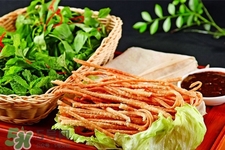 馓子怎样做又酥又脆,馓子怎么做才酥脆好吃 馓子怎样做又酥又脆,馓子怎么做才酥脆好吃