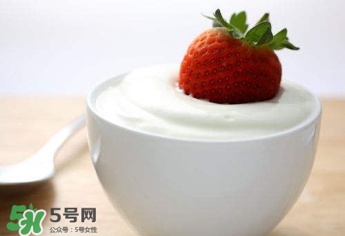 喝酸奶的作用和功效,酸奶有什么作用和功效