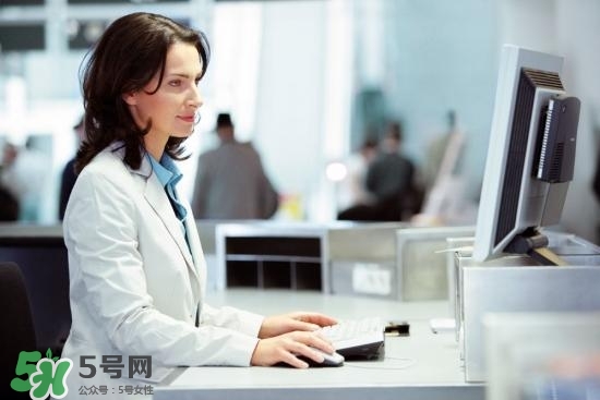 腰扯着痛是什么原因呢,引起腰疼的原因有哪些