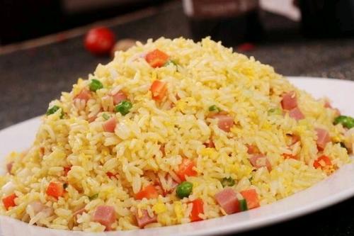 蛋炒饭放生抽还是老抽好,蛋炒饭放生抽还是老抽? 蛋炒饭放生抽还是老抽好,蛋炒饭放生抽还是老抽?