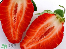 草莓空心是什么原因引起的,草莓空心怎么回事