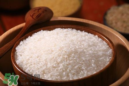 用淘米水刷牙有什么效果,淘米水洗牙婴幼儿