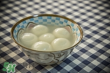 牛奶跟汤圆能一起吃吗,吃了汤圆可以喝牛奶吗