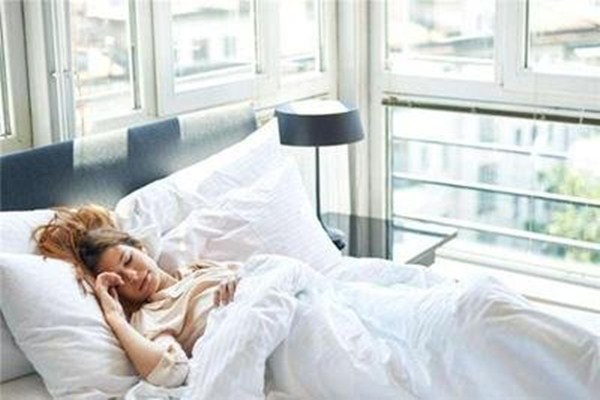 洗完澡多久之后在睡较好(洗完澡多久睡觉) 洗完澡多久之后在睡较好(洗完澡多久睡觉)