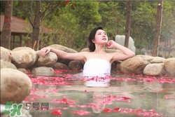 有心脏病可以泡温泉吗,心脏不好能泡温泉么