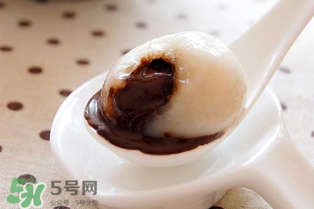 吃汤圆会长胖吗?,晚上吃汤圆会长胖吗