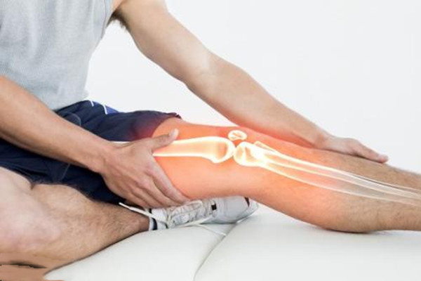 白头发真的越拔越多吗(都说白头发越拔越多是真的吗)