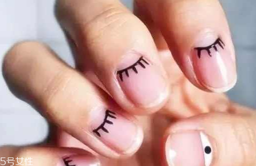 用眼霜要注意什么(用眼霜要注意什么)