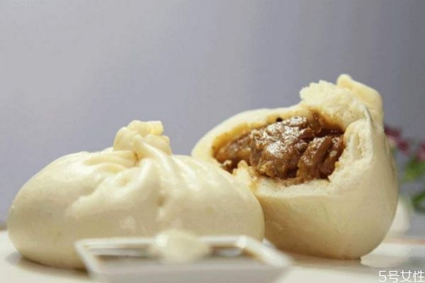 三手烟对哪类人危害最大(三手烟的危害有多大)