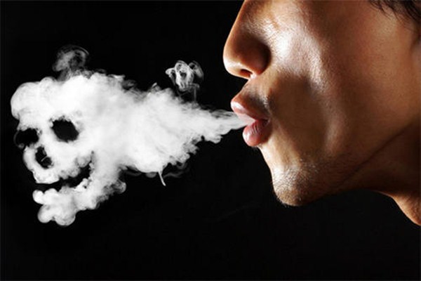 长期吸烟容易引起什么疾病(长期吸烟会引起什么疾病)