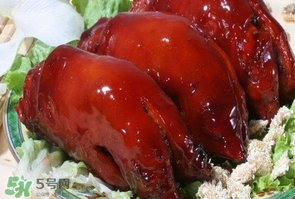 猪蹄发黑是怎么回事,生猪蹄发黑是怎么回事