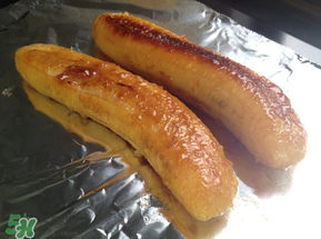 香蕉烤了变黑能吃吗,香蕉皮烤黑了可以吃吗