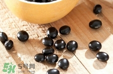 黑豆的泡醋在什么时候吃最适合,醋泡黑豆哪个时间段吃最好 黑豆的泡醋在什么时候吃最适合,醋泡黑豆哪个时间段吃最好