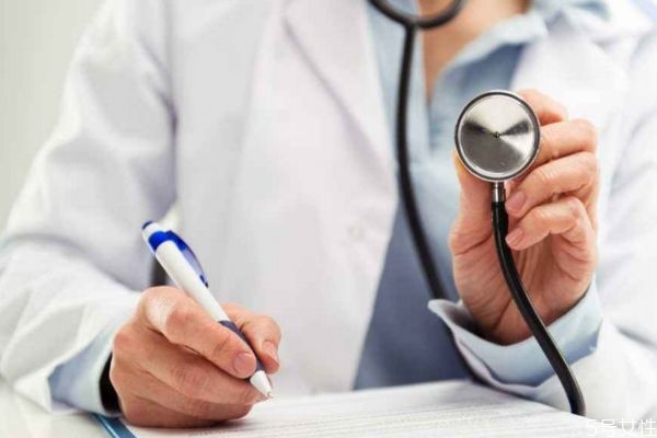 脑萎缩的症状是什么呢(脑萎缩是什么症状) 脑萎缩的症状是什么呢(脑萎缩是什么症状)