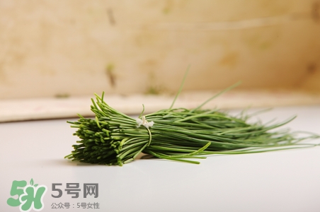 韭菜怎么炒不会老,炒韭菜怎么炒才不老窍门