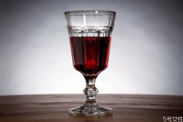 酒精可以喝吗(酒精可以喝吗?)