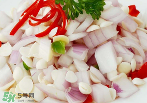 洋葱变黑可以吃吗,洋葱变黑了还能吃吗 洋葱变黑可以吃吗,洋葱变黑了还能吃吗