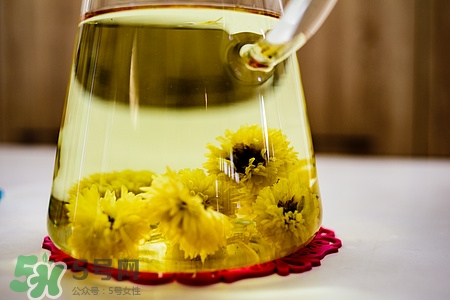 凉茶有什么作用,凉茶的功效和作用