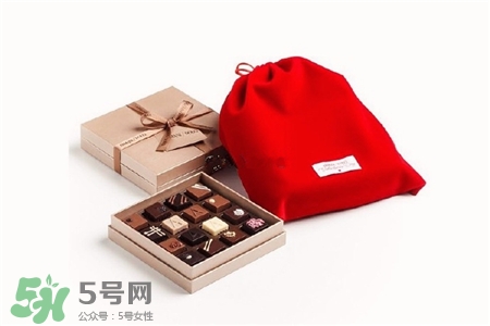阿玛尼情人节限量礼盒,阿玛尼的巧克力多少钱