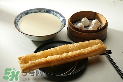 冷油条可以怎样做来吃,冷掉的油条怎么做好吃 冷油条可以怎样做来吃,冷掉的油条怎么做好吃