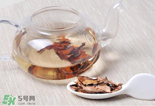 核桃的分心木泡水喝有什么好处,核桃内的分心木泡水喝有什么作用