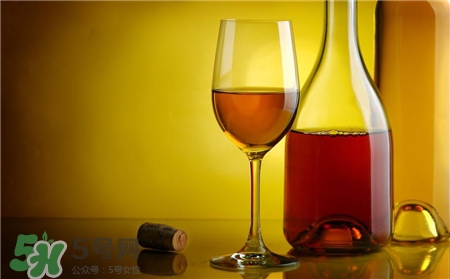 红酒能加热喝吗?,红酒加热后还有营养吗