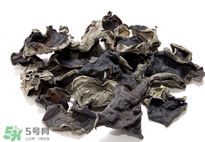 木耳发霉了洗干净可以吃吗,干木耳发霉了还能吃吗?