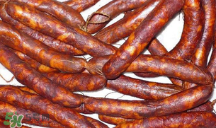 猪小肠怎么清洗才干净,怎么清洗猪小肠