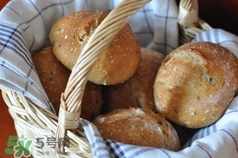 一片荞麦面包的热量是多少大卡,晚上吃荞麦面包发胖吗